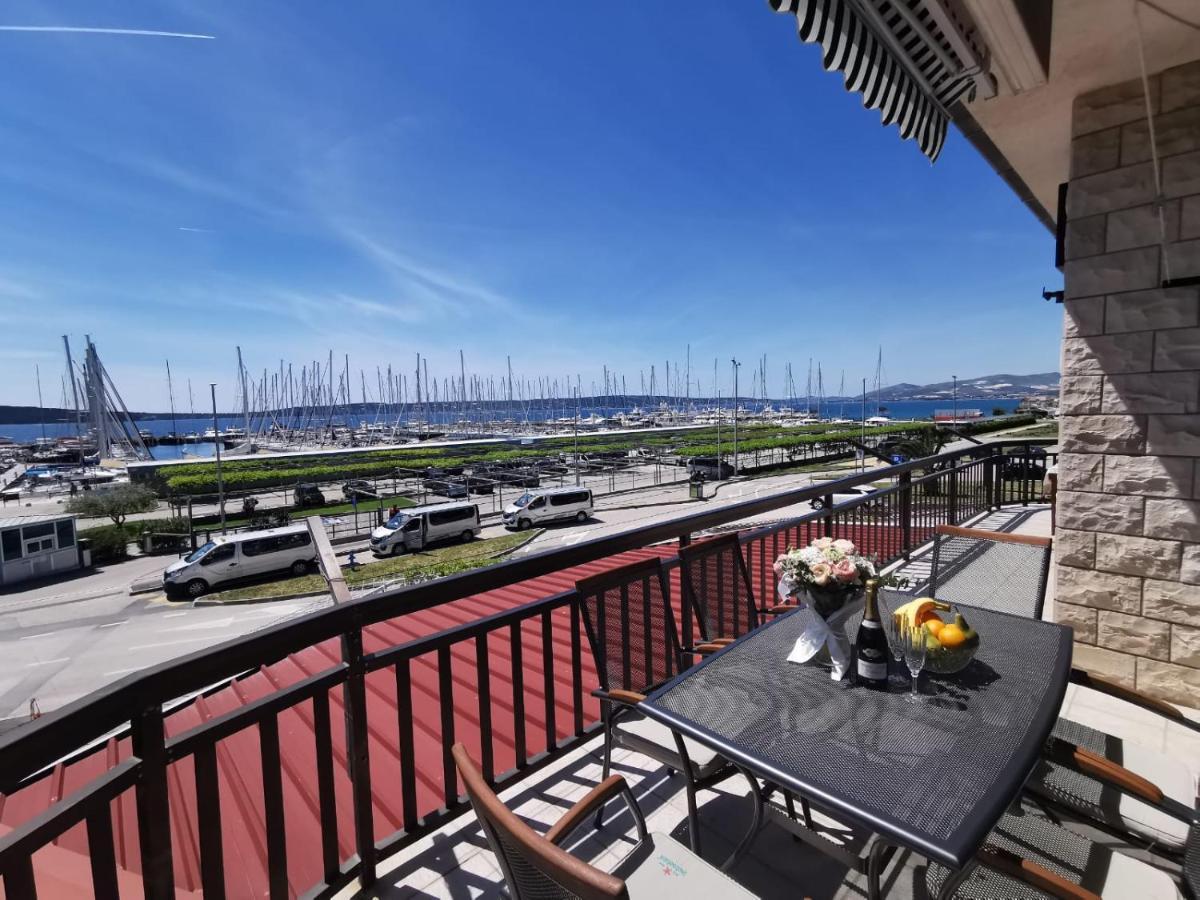 Apartment Cirko Kaštela Eksteriør billede