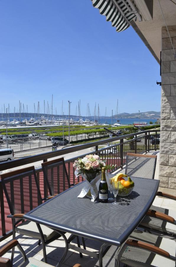 Apartment Cirko Kaštela Eksteriør billede