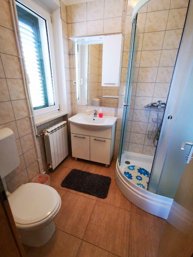 Apartment Cirko Kaštela Eksteriør billede