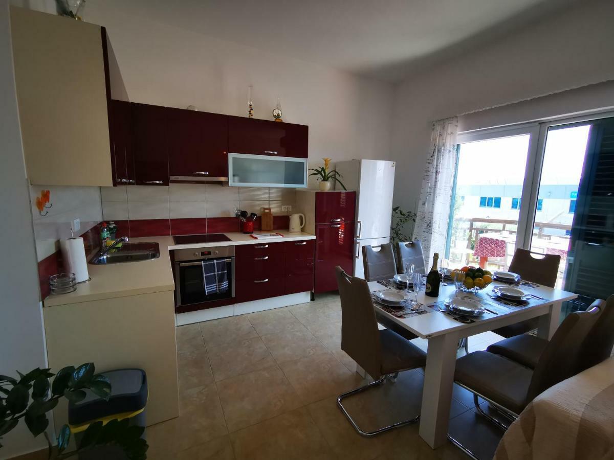 Apartment Cirko Kaštela Eksteriør billede