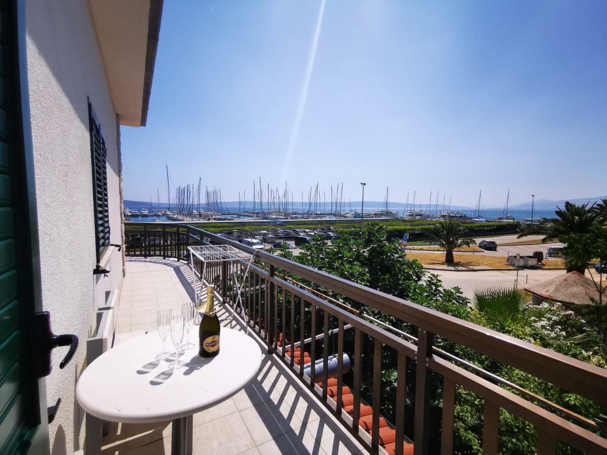 Apartment Cirko Kaštela Eksteriør billede